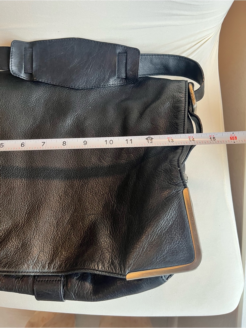Kenneth Cole Black Leather Messenger Bag with Metal Corner Accents - Picture 8 of 9